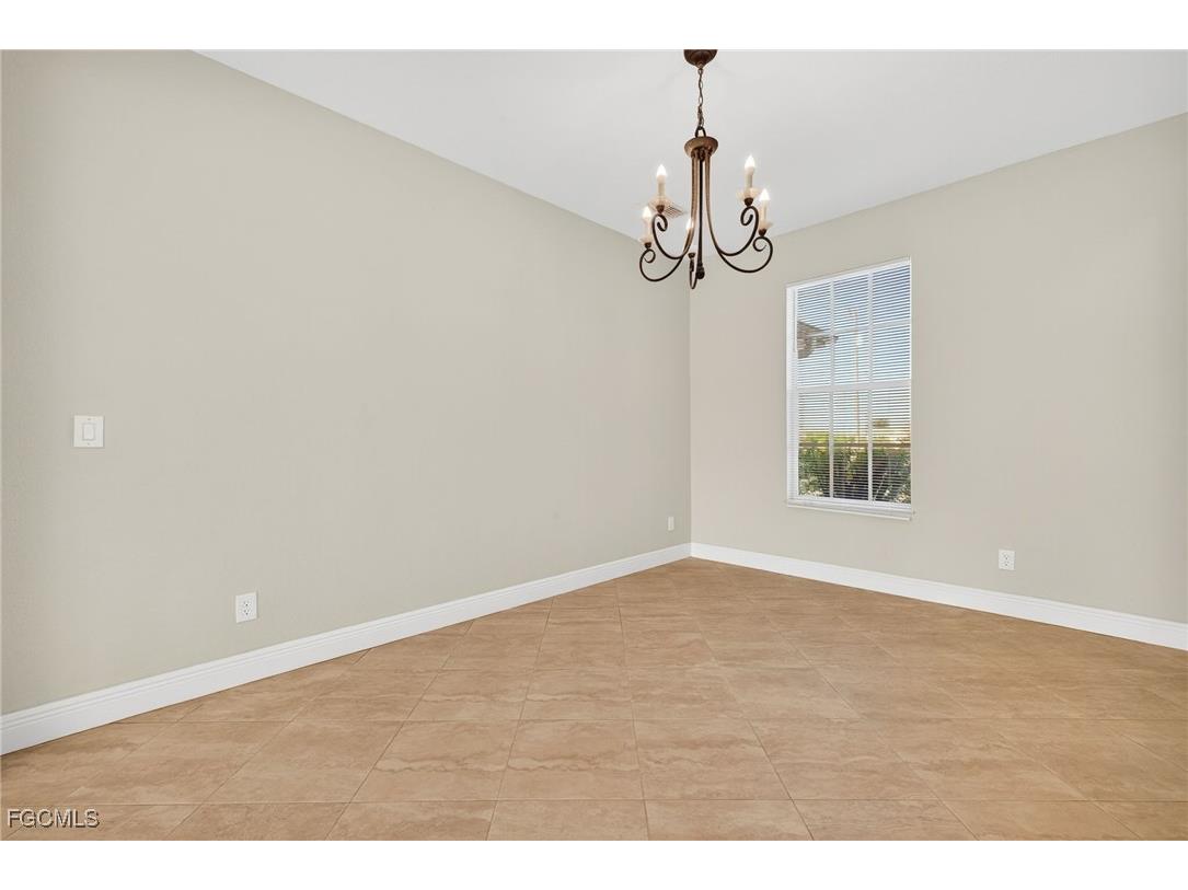 2531 NE 6th Avenue Cape Coral FL 33909 2025017458 image5