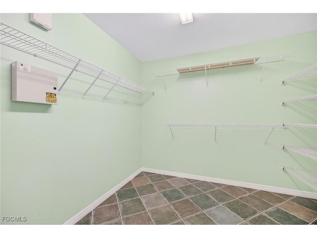 2531 SE 25th Avenue Cape Coral FL 33904 2025019099 image21