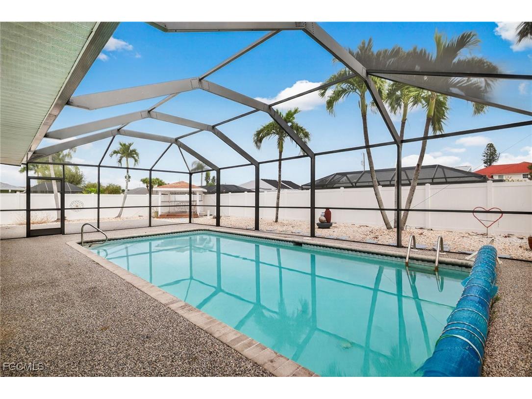 2531 SE 25th Avenue Cape Coral FL 33904 2025019099 image27