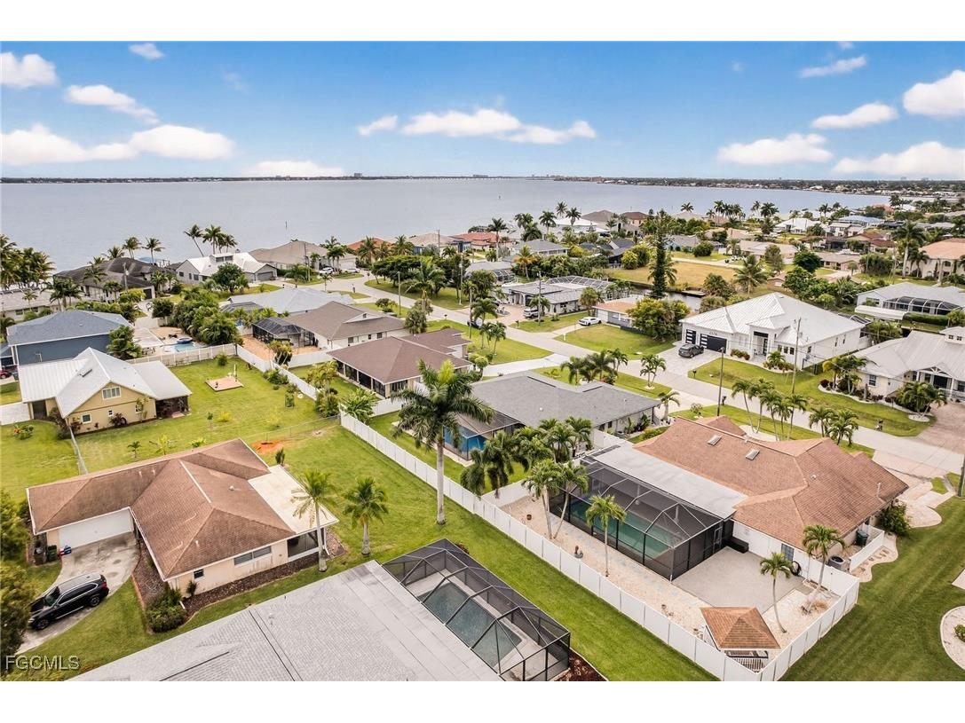 2531 SE 25th Avenue Cape Coral FL 33904 2025019099 image38