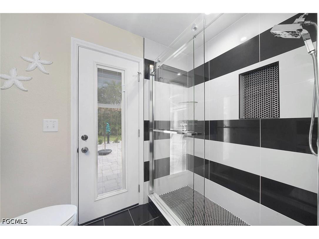 2531 SW 28th Place Cape Coral FL 33914 2026016940 image37