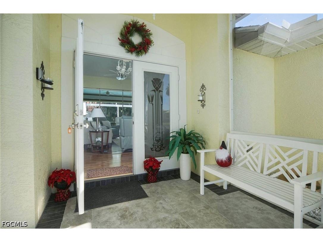 2531 SW 28th Place Cape Coral FL 33914 2026016940 image6