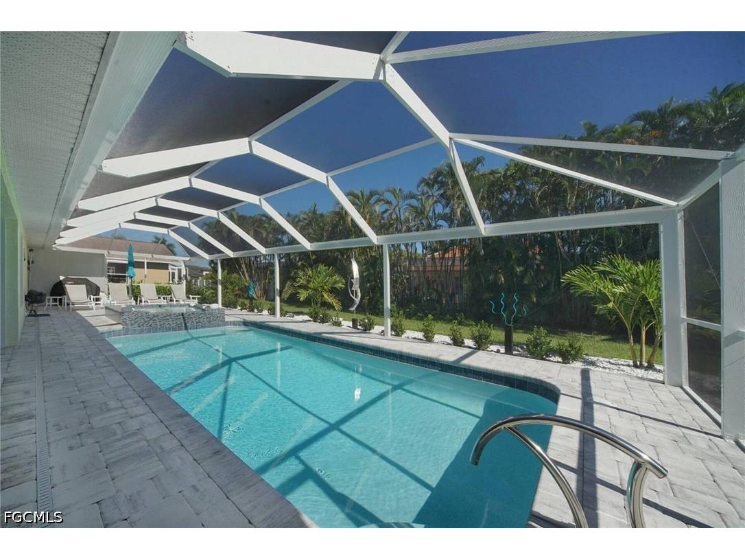2531 SW 28th Place Cape Coral FL 33914 2026016940 image8