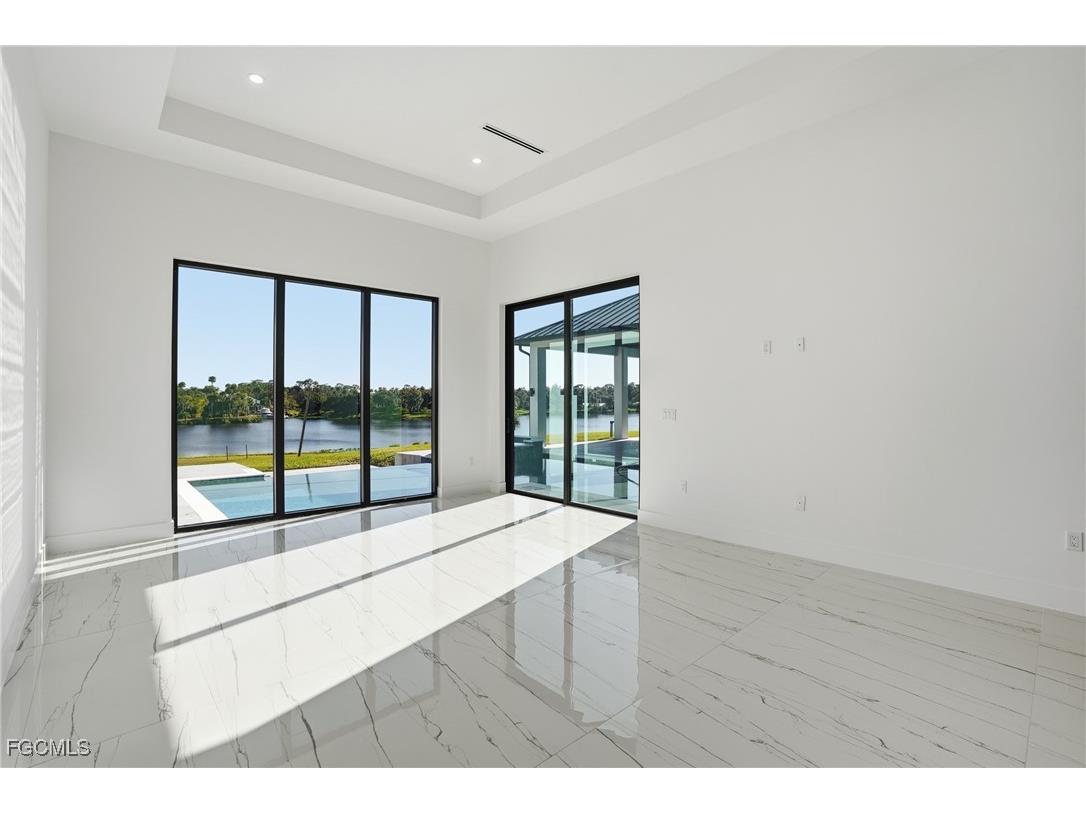 2532 Caloosa Shores Dr Labelle FL 33935 2025023624 image17