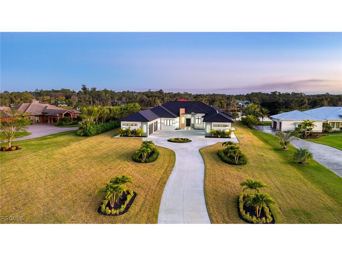 2532 Caloosa Shores Dr Labelle FL 33935 2025023624 image2