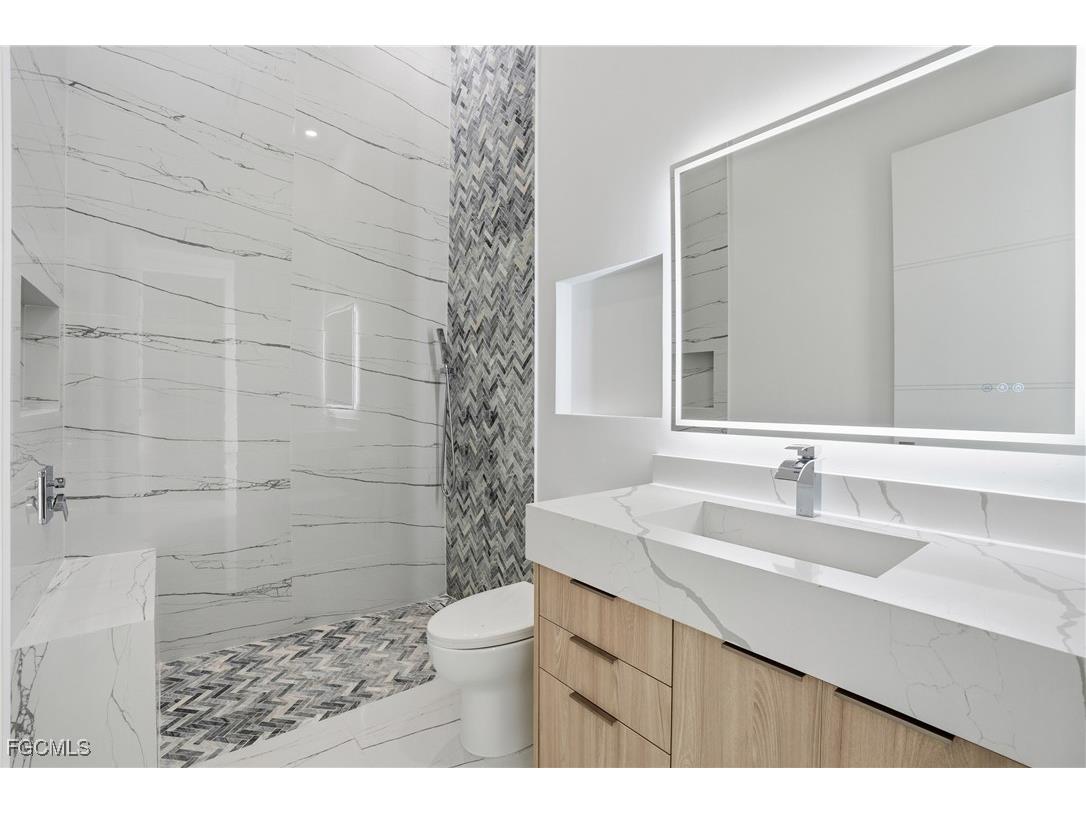 2532 Caloosa Shores Dr Labelle FL 33935 2025023624 image27