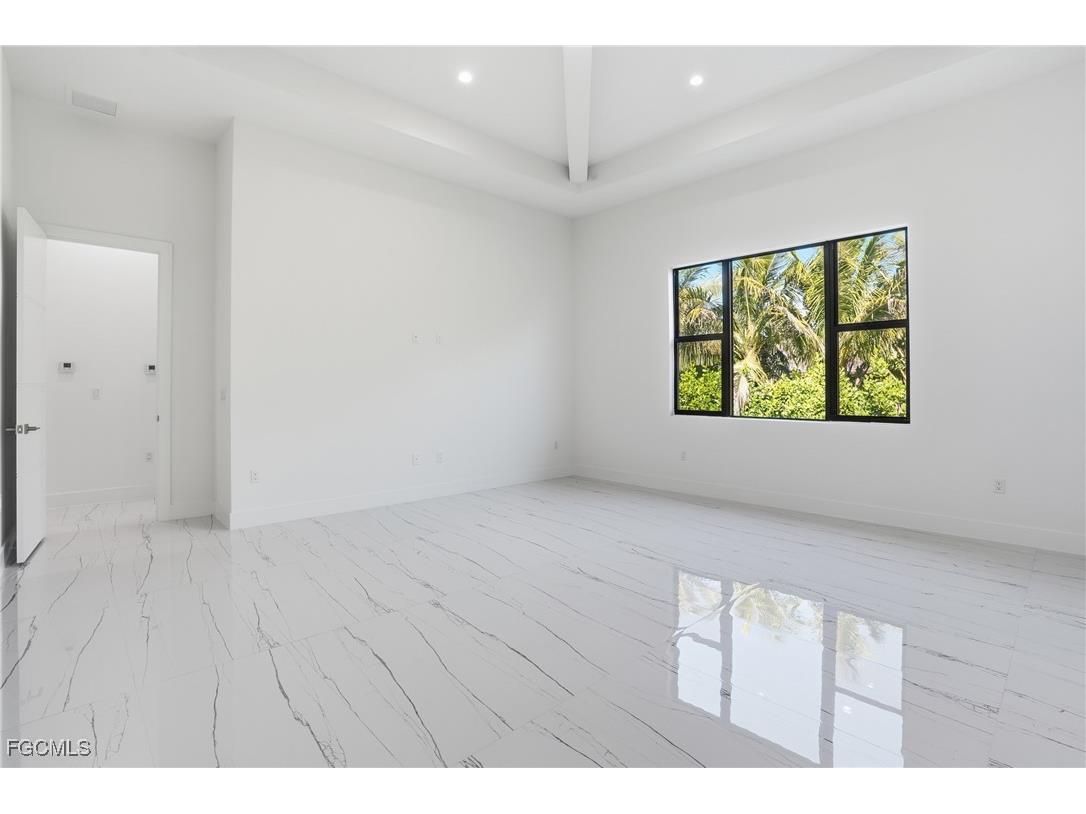 2532 Caloosa Shores Dr Labelle FL 33935 2025023624 image34