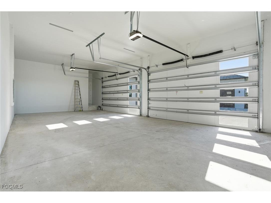 2532 Caloosa Shores Dr Labelle FL 33935 2025023624 image37