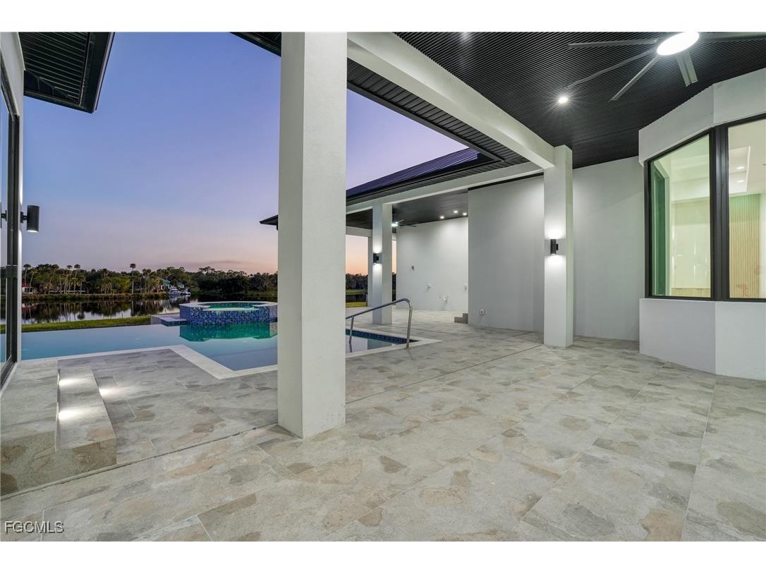 2532 Caloosa Shores Dr Labelle FL 33935 2025023624 image40