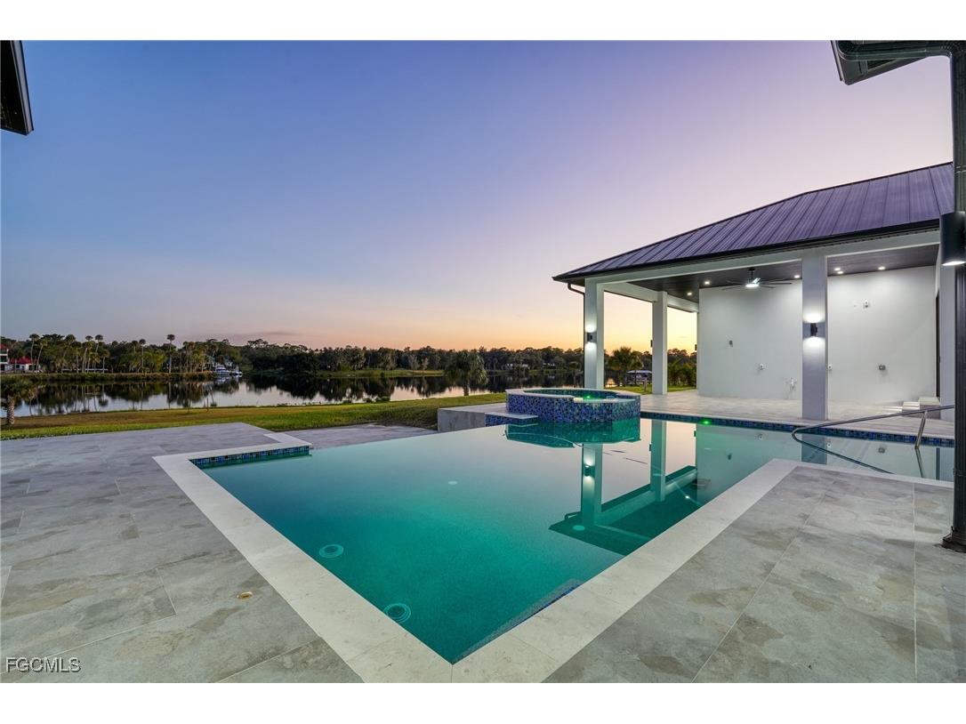 2532 Caloosa Shores Dr Labelle FL 33935 2025023624 image43