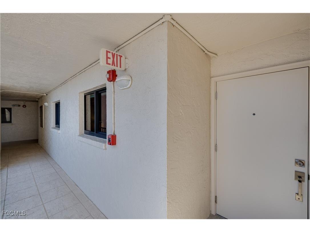 2532 Estero Boulevard #508 Fort Myers Beach FL 33931 2025021231 image15