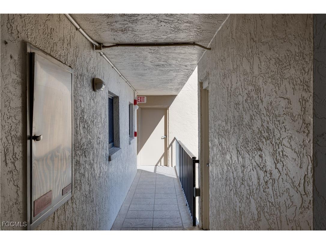 2532 Estero Boulevard #508 Fort Myers Beach FL 33931 2025021231 image16