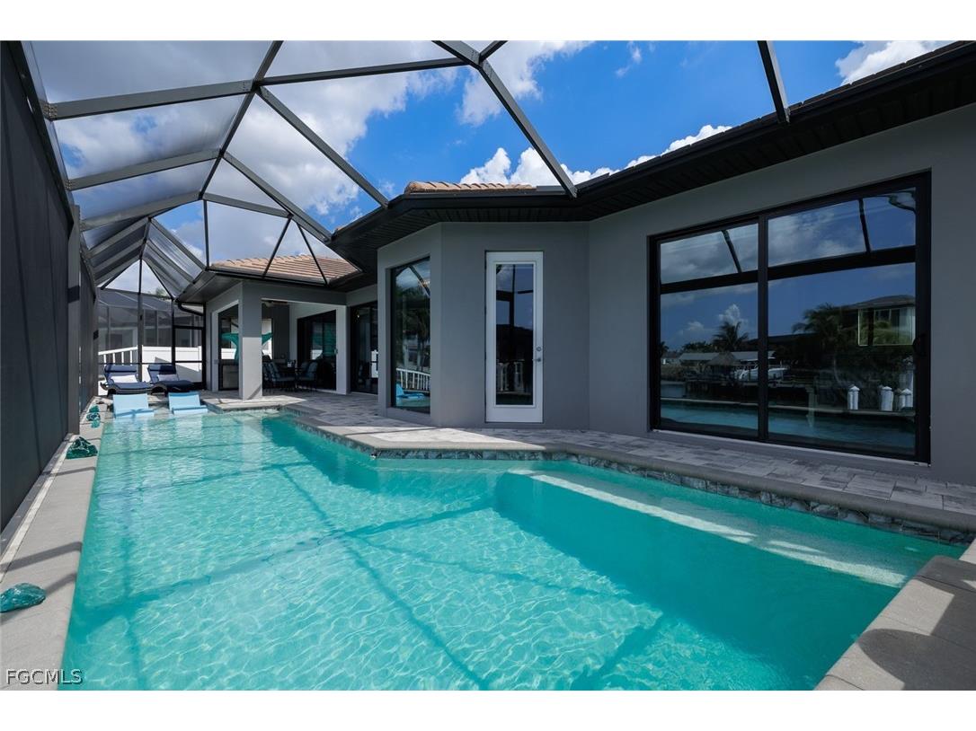2532 SW 25th Avenue Cape Coral FL 33914 2026012721 image4