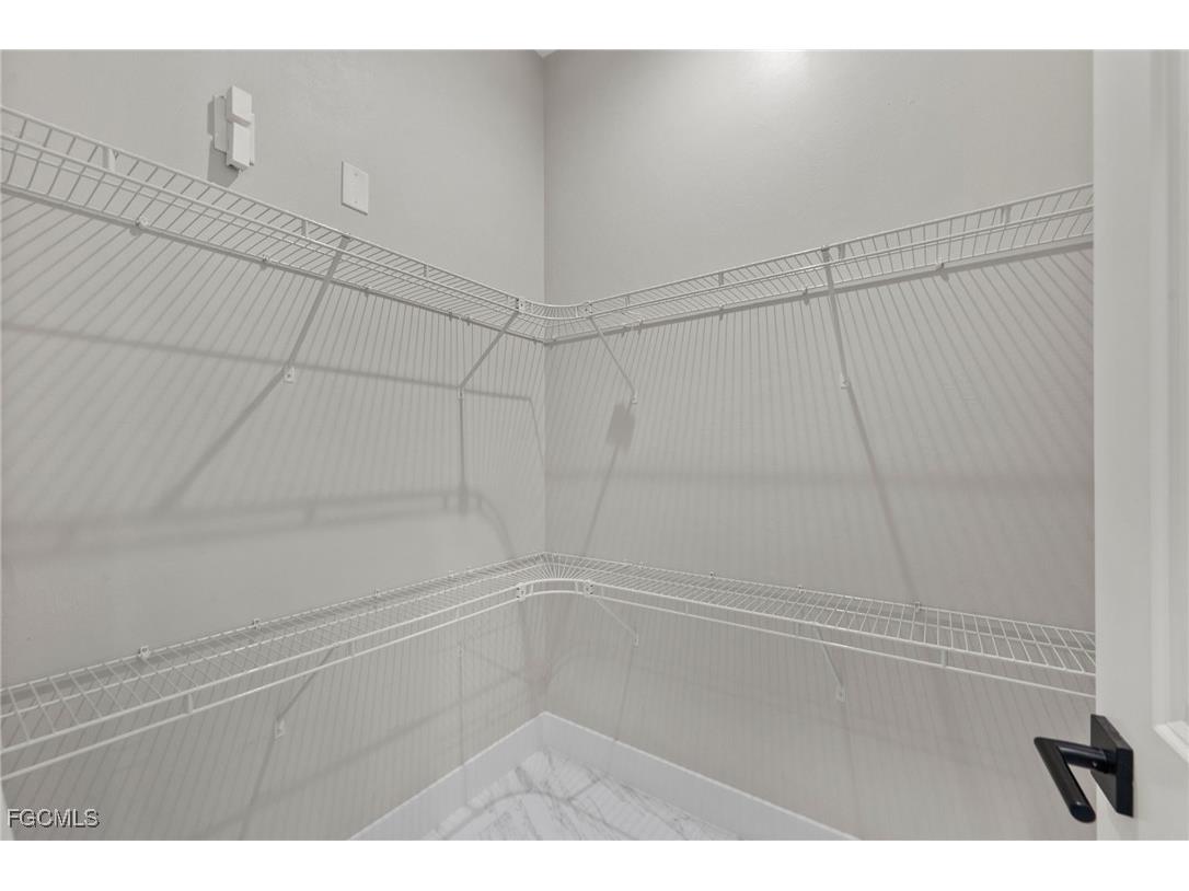 2532 SW 26th Place Cape Coral FL 33914 2025011399 image13