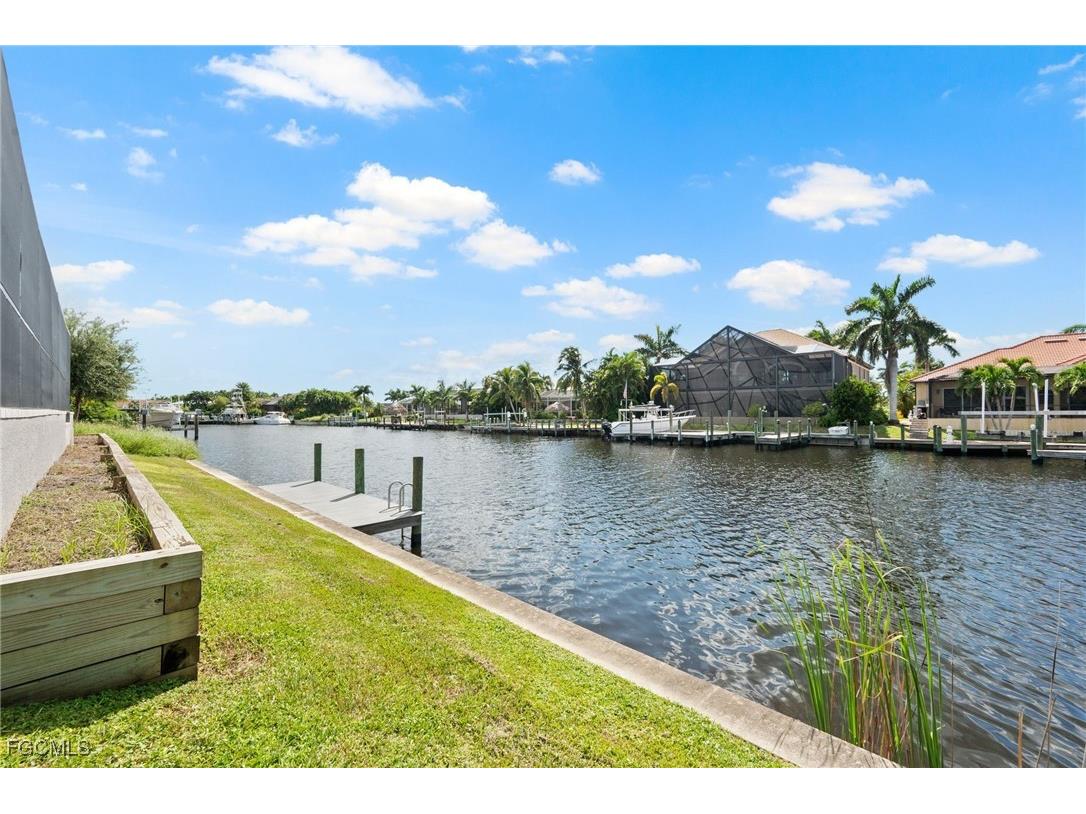 2532 SW 26th Place Cape Coral FL 33914 2025011399 image18