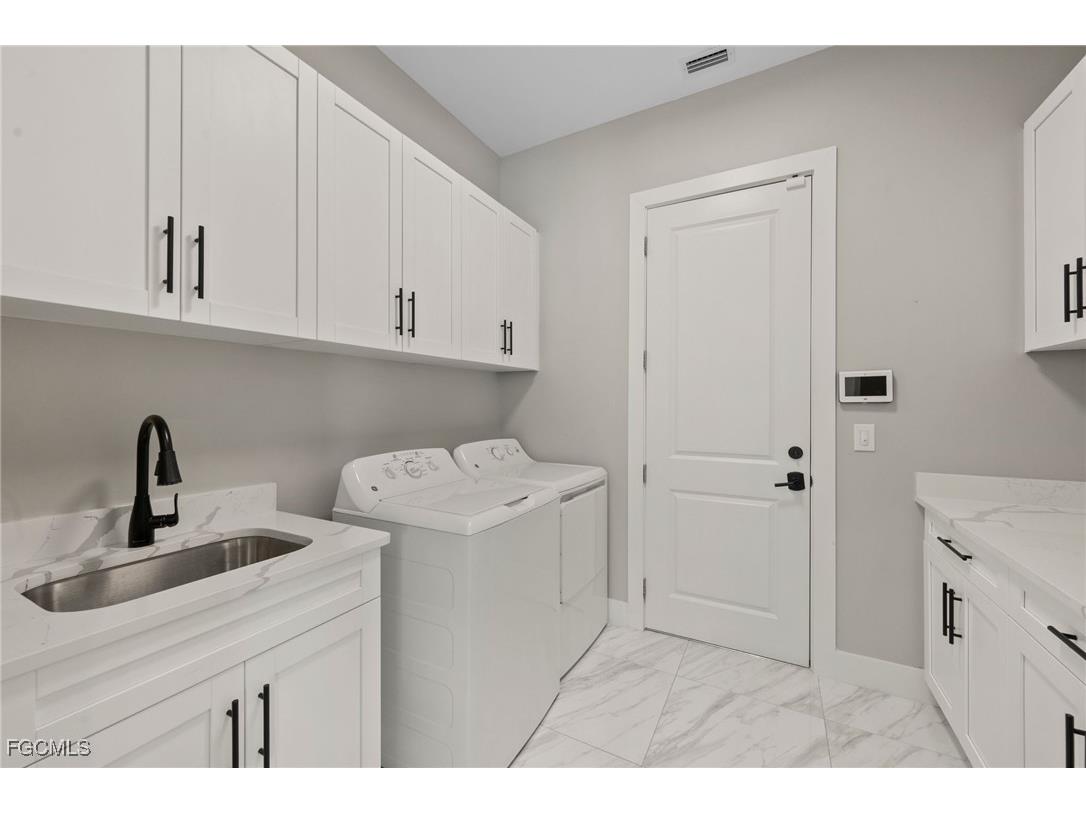 2532 SW 26th Place Cape Coral FL 33914 2025011399 image25