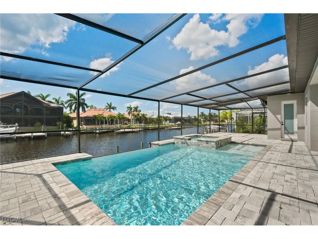 2532 SW 26th Place Cape Coral FL 33914 2025011399 image4