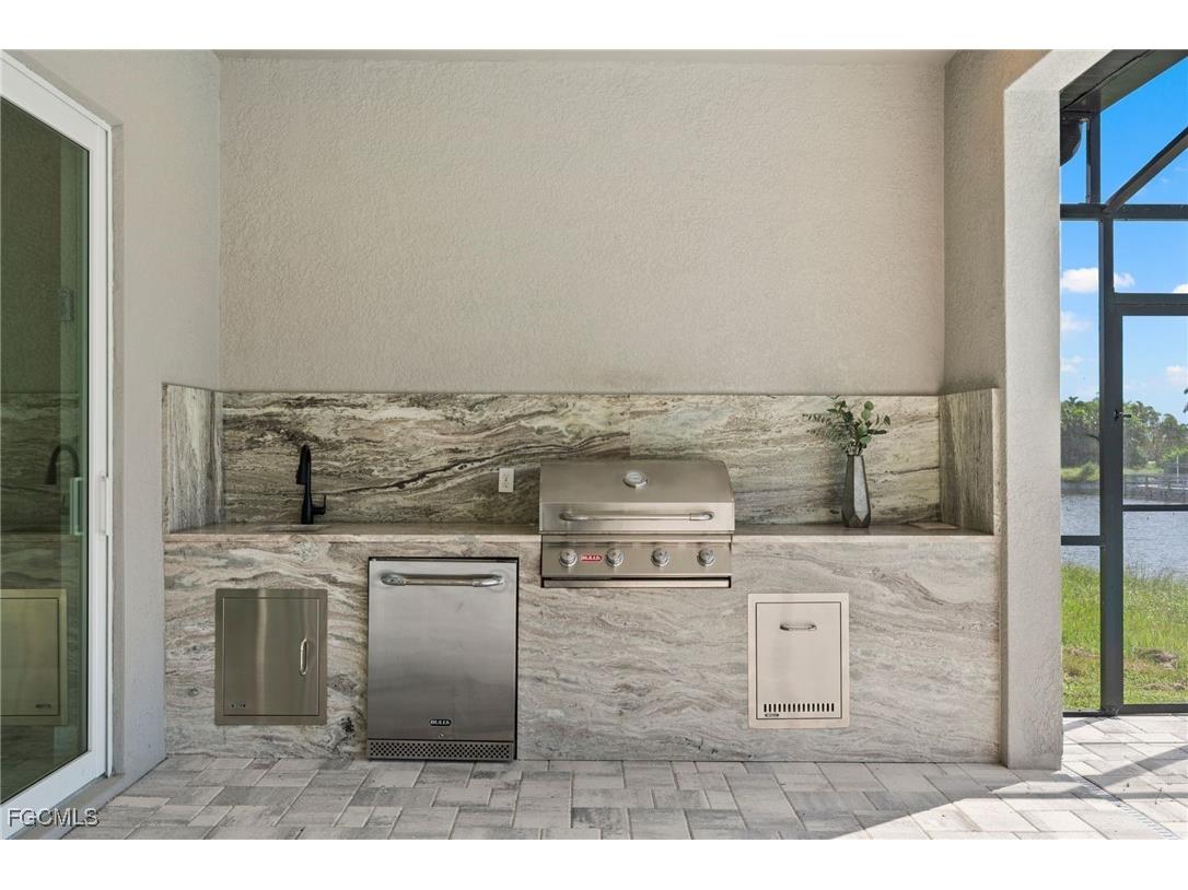 2532 SW 26th Place Cape Coral FL 33914 2025011399 image5