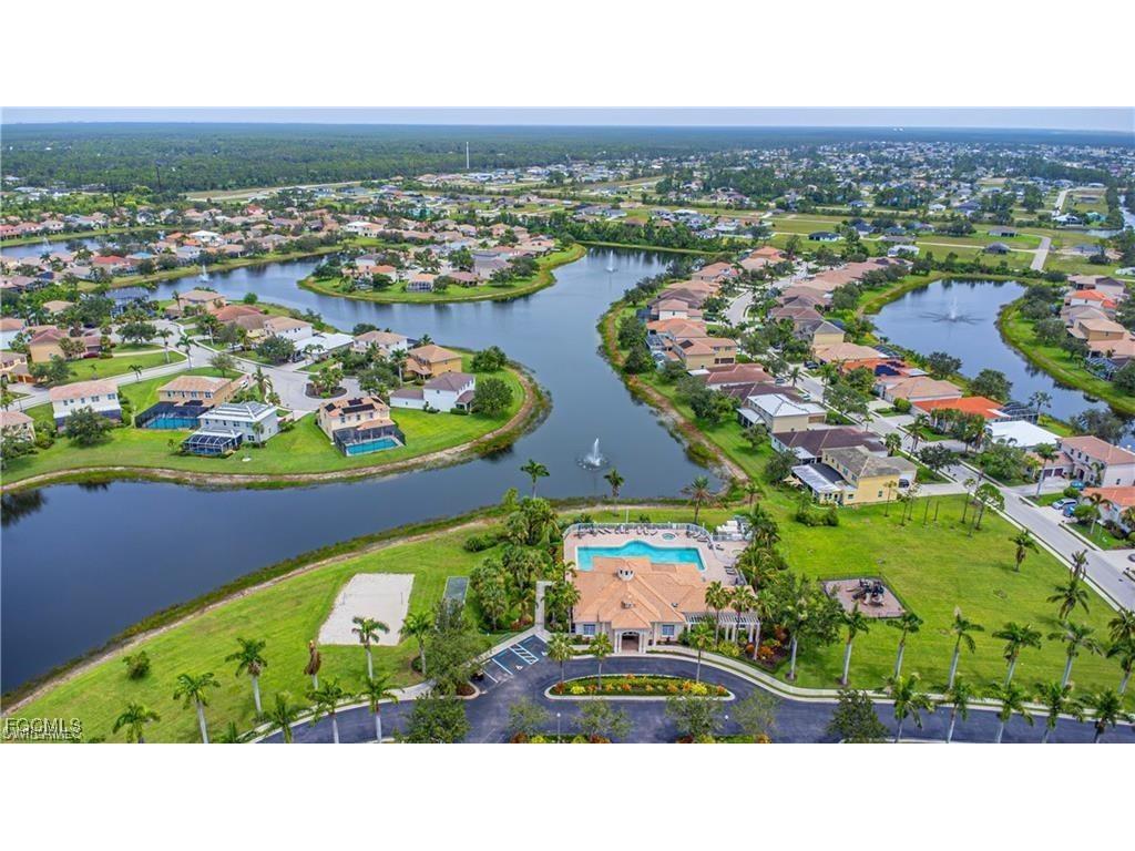 2533 Deerfield Lake Court Cape Coral FL 33909 2025018681 image1