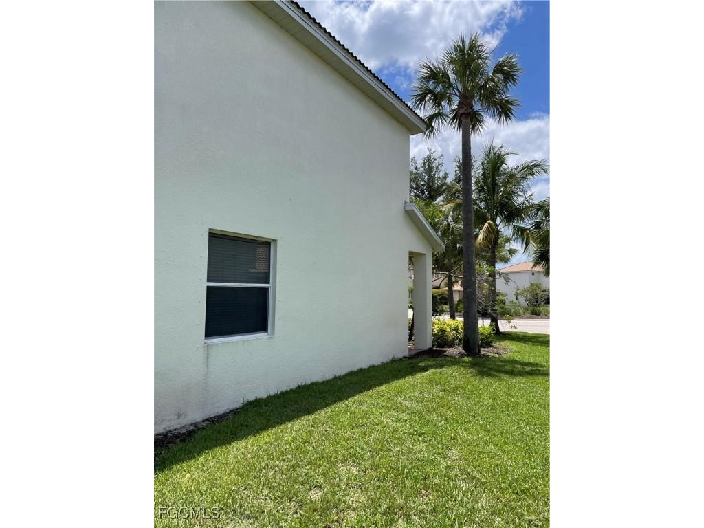 2533 Deerfield Lake Court Cape Coral FL 33909 2025018681 image10