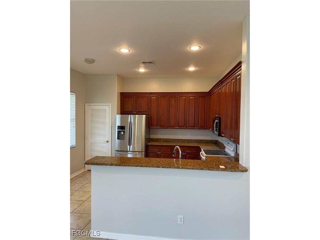 2533 Deerfield Lake Court Cape Coral FL 33909 2025018681 image21