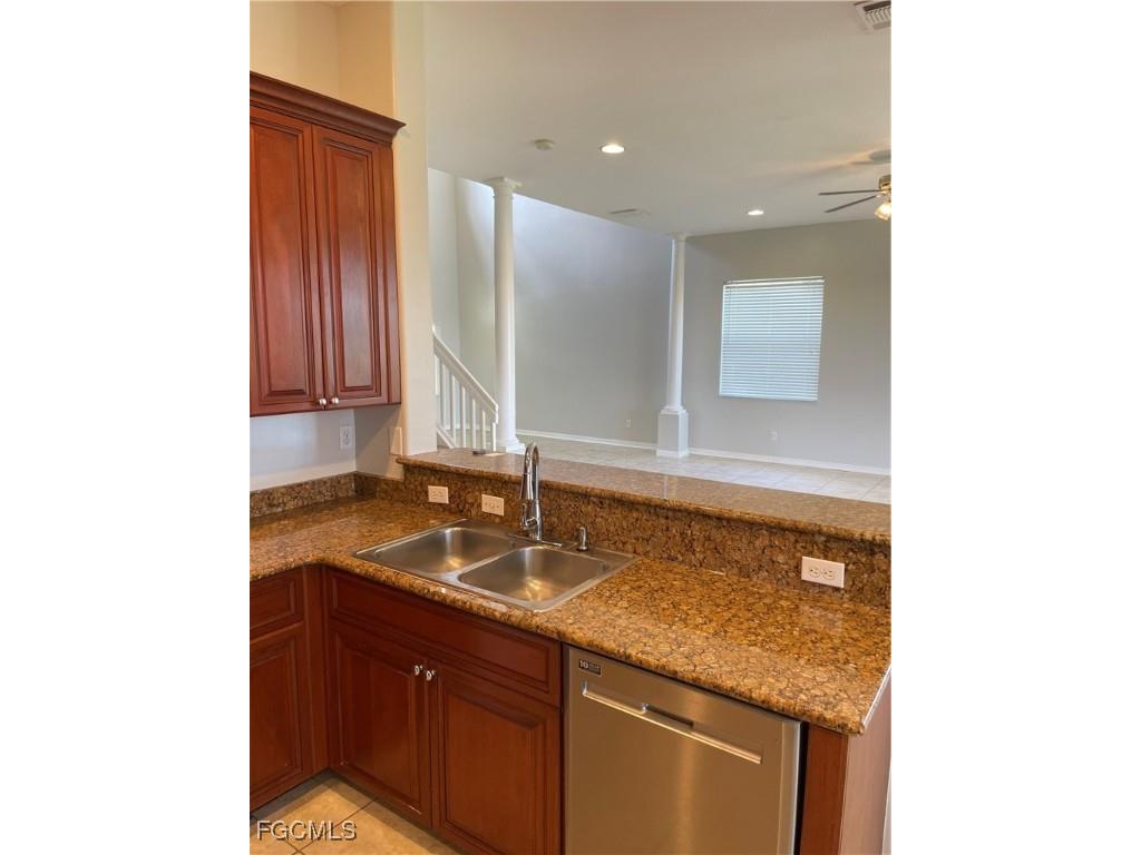 2533 Deerfield Lake Court Cape Coral FL 33909 2025018681 image24