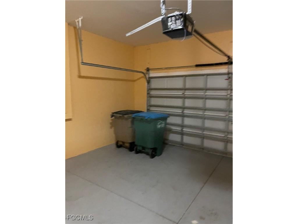 2533 Deerfield Lake Court Cape Coral FL 33909 2025018681 image36