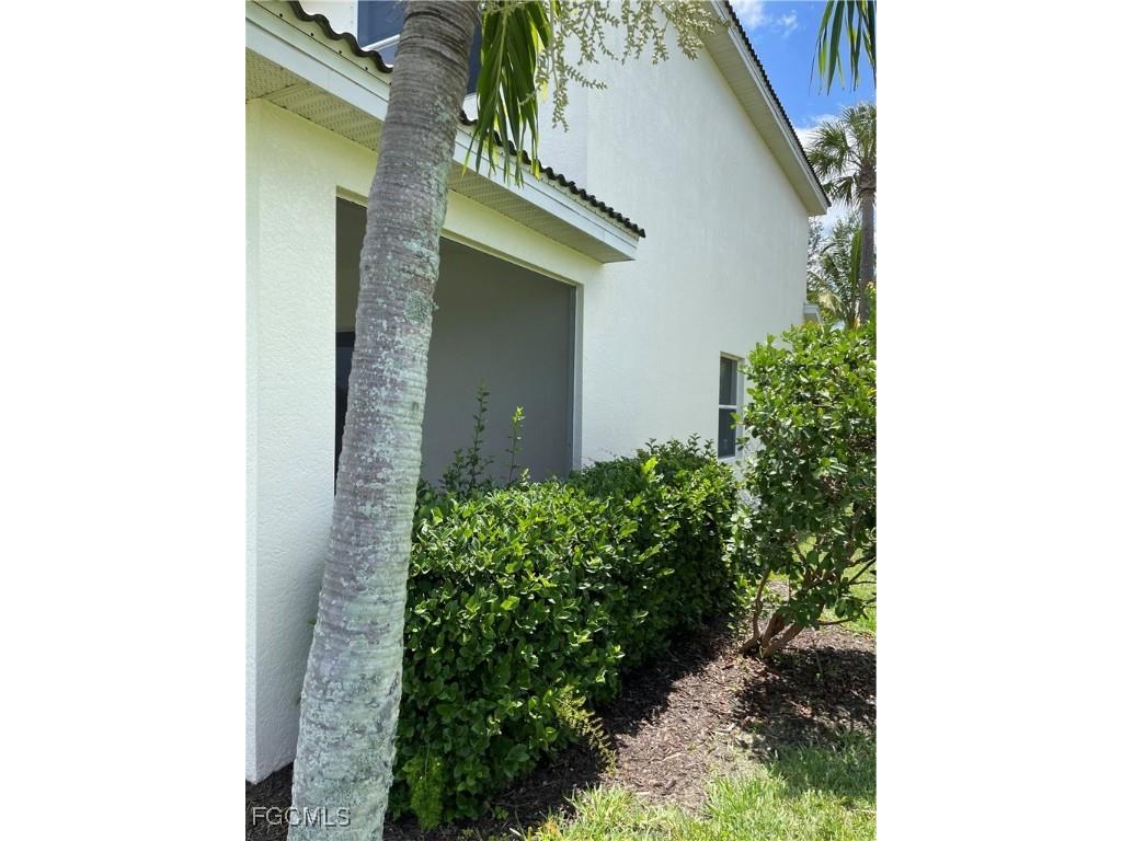 2533 Deerfield Lake Court Cape Coral FL 33909 2025018681 image9