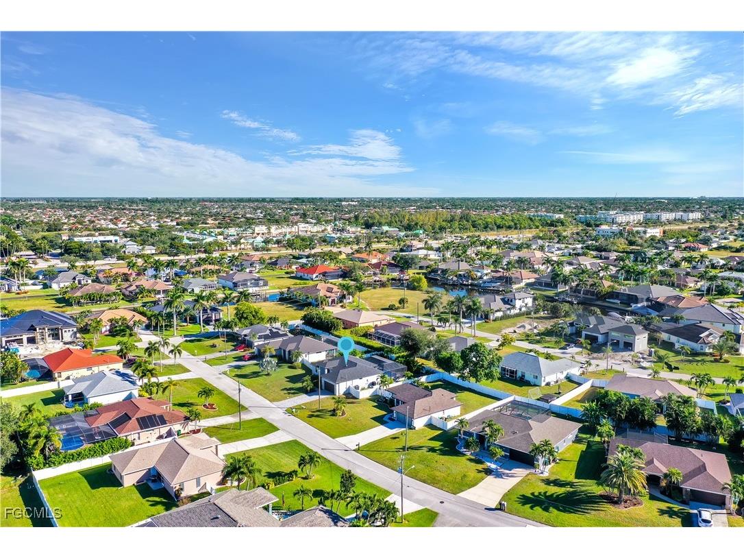 2533 SW 26th Avenue Cape Coral FL 33914 2025025297 image33