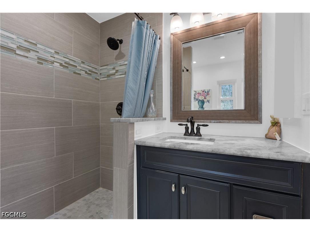 2533 SW 26th Avenue Cape Coral FL 33914 2026018720 image13