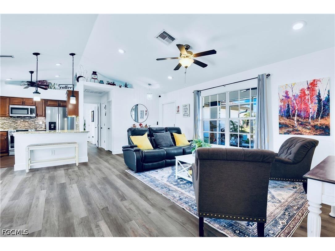 2533 SW 26th Avenue Cape Coral FL 33914 2026018720 image16