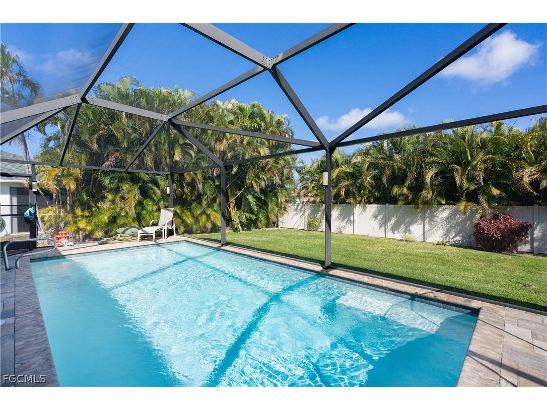 2533 SW 38th Terrace Cape Coral FL 33914 2026011787 image1