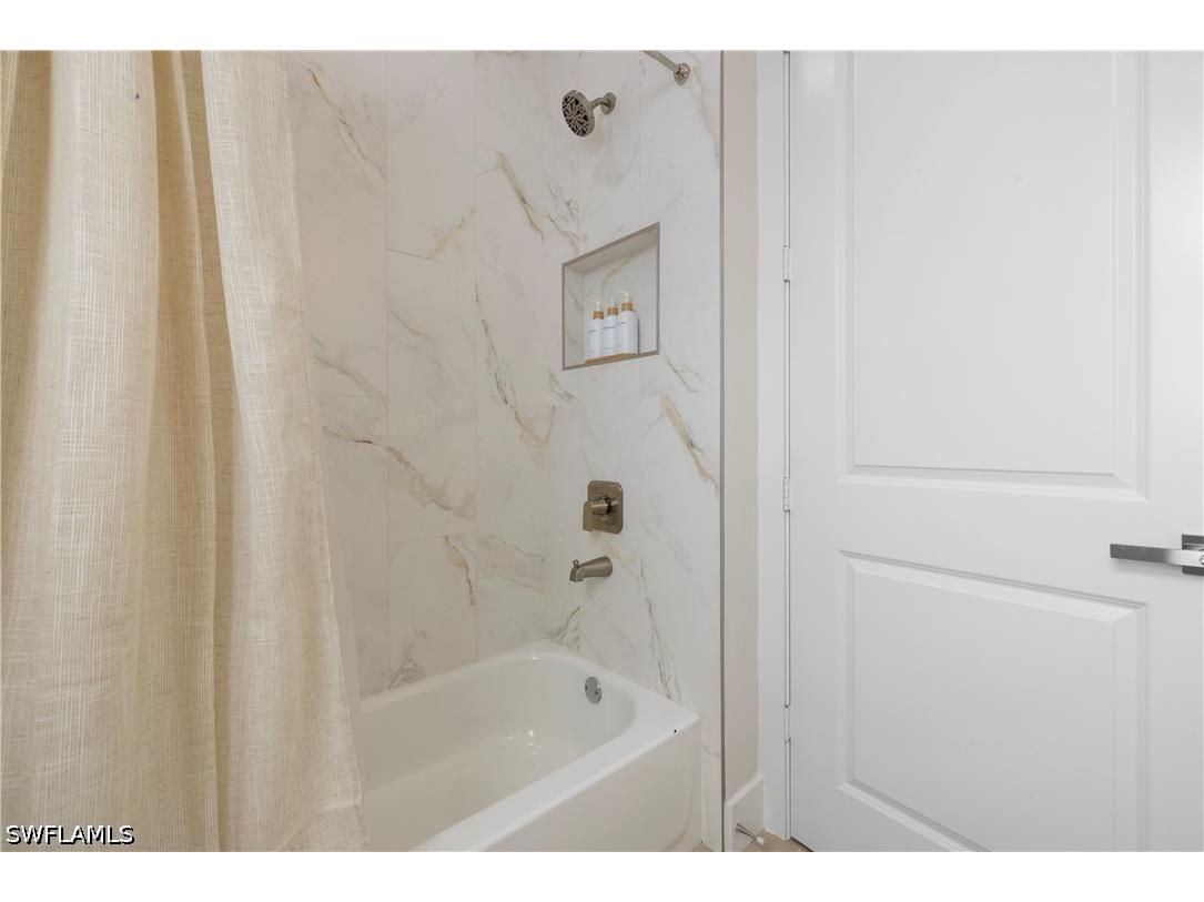 2533 Storter Avenue Naples FL 34112 226018131 image30
