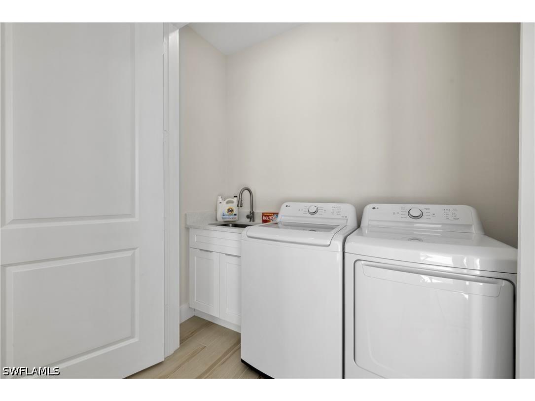 2533 Storter Avenue Naples FL 34112 226018131 image36