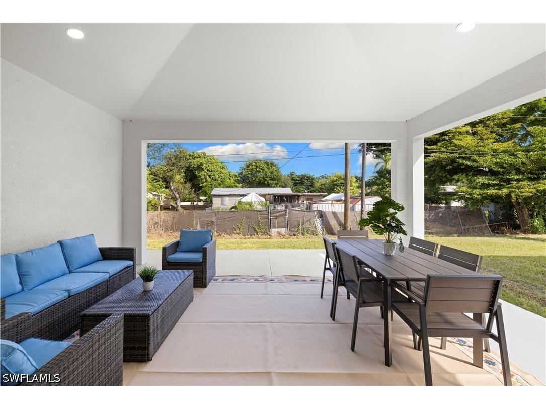 2533 Storter Avenue Naples FL 34112 226018131 image39