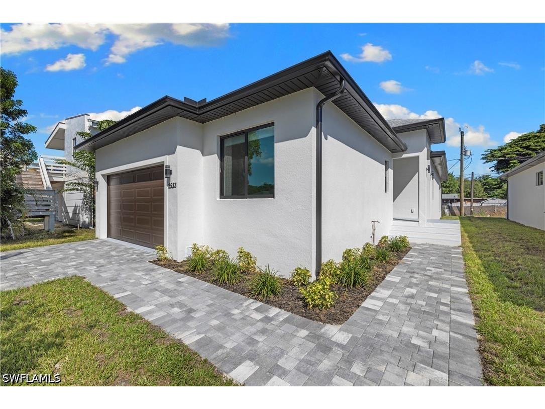 2533 Storter Avenue Naples FL 34112 226018131 image46