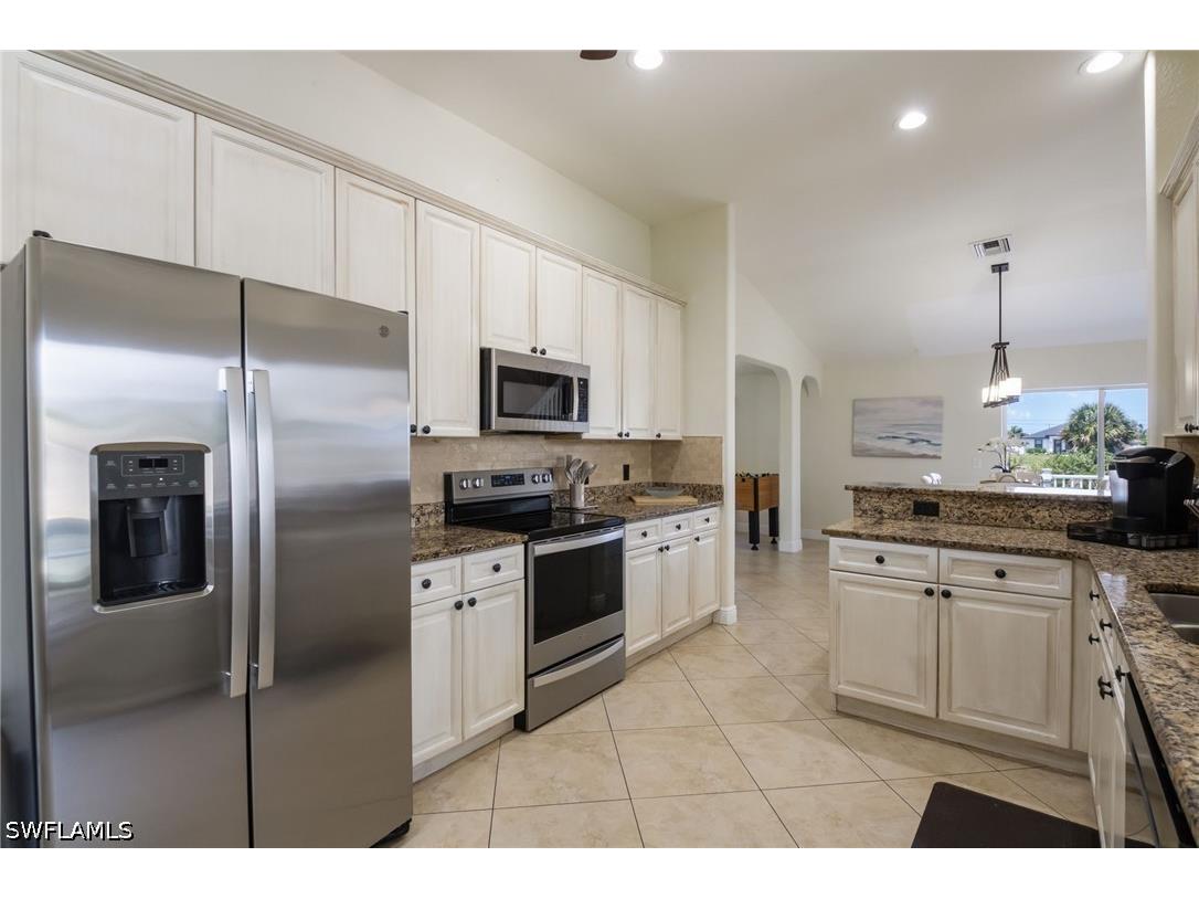 2534 NE 20th Court Cape Coral FL 33909 226017398 image14