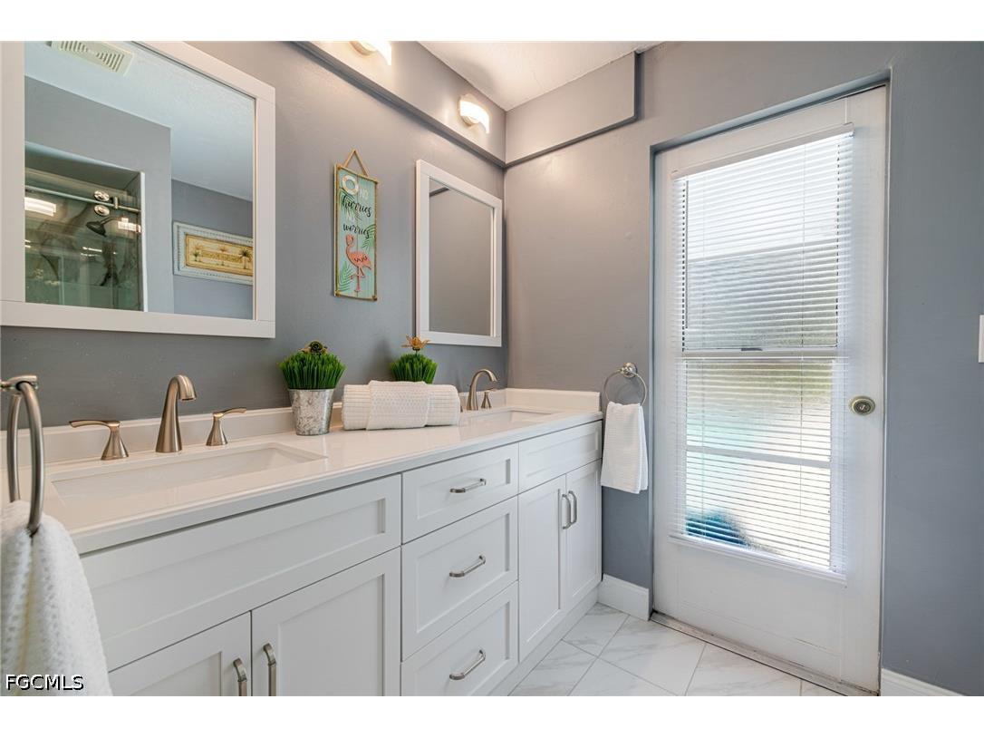 2534 SE 24th Place Cape Coral FL 33904 2026018014 image32