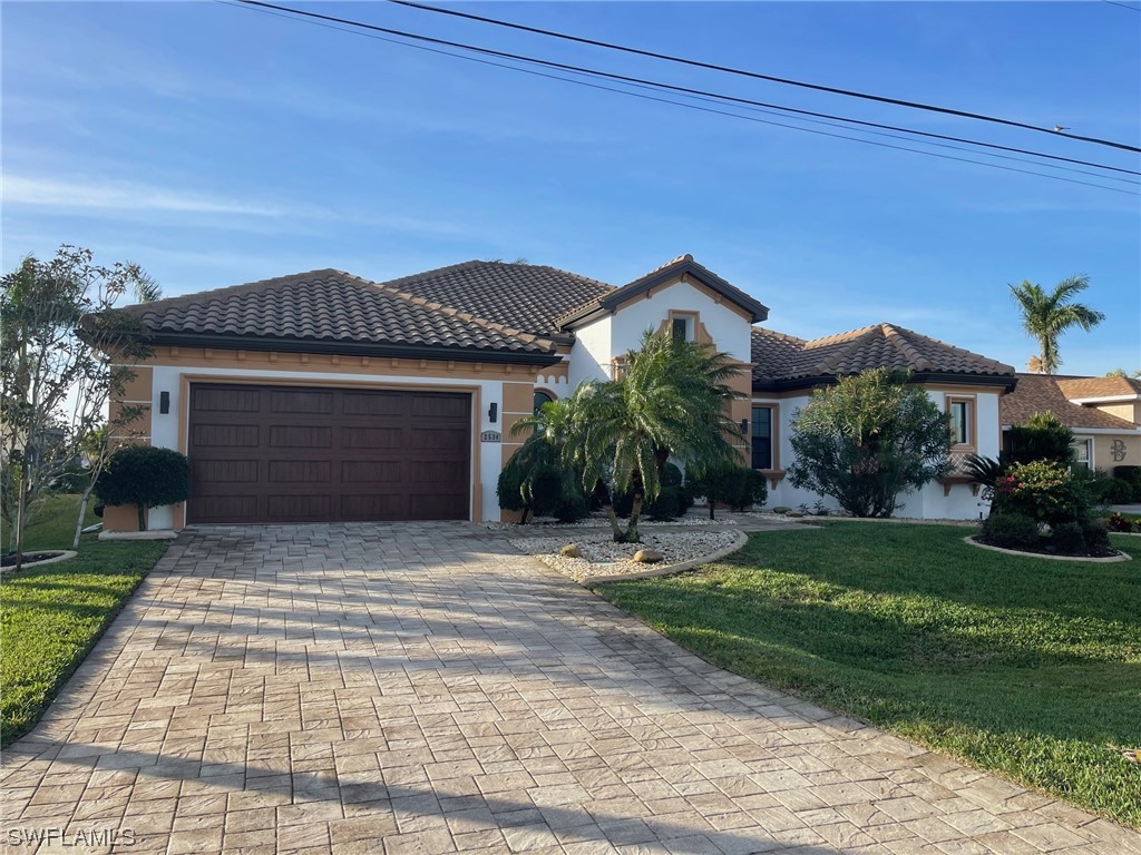 2534 SW 38th Terrace Cape Coral FL 33914 223095020 image1