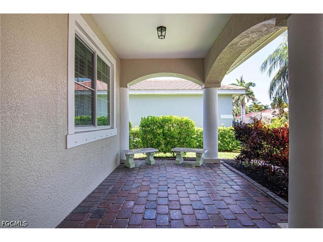 2534 Verdmont Court Cape Coral FL 33991 2026027533 image27