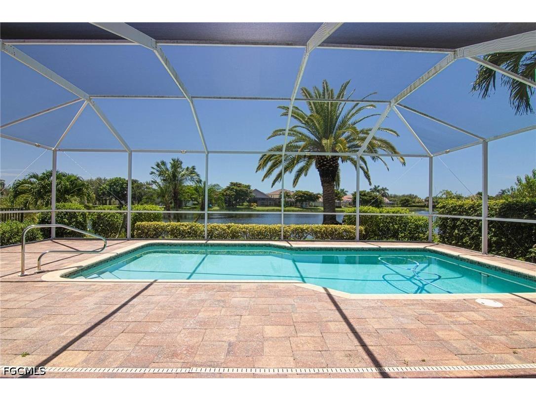 2534 Verdmont Court Cape Coral FL 33991 2026027533 image32