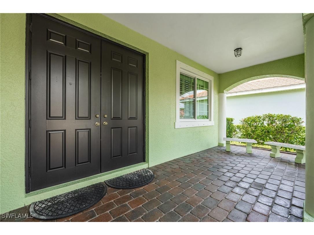 2534 Verdmont Court Cape Coral FL 33991 225016431 image3