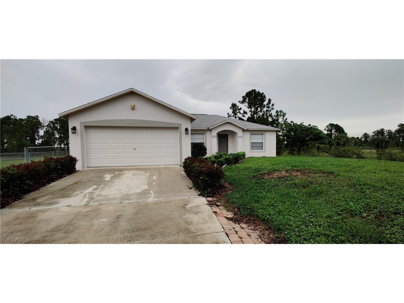 2535 41st Avenue NE Naples FL 34120 223076202 image1