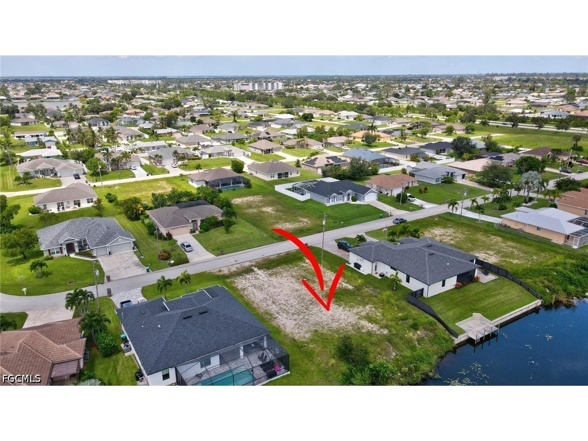 2535 SW 11th Avenue Cape Coral FL 33914 2026026635 image2