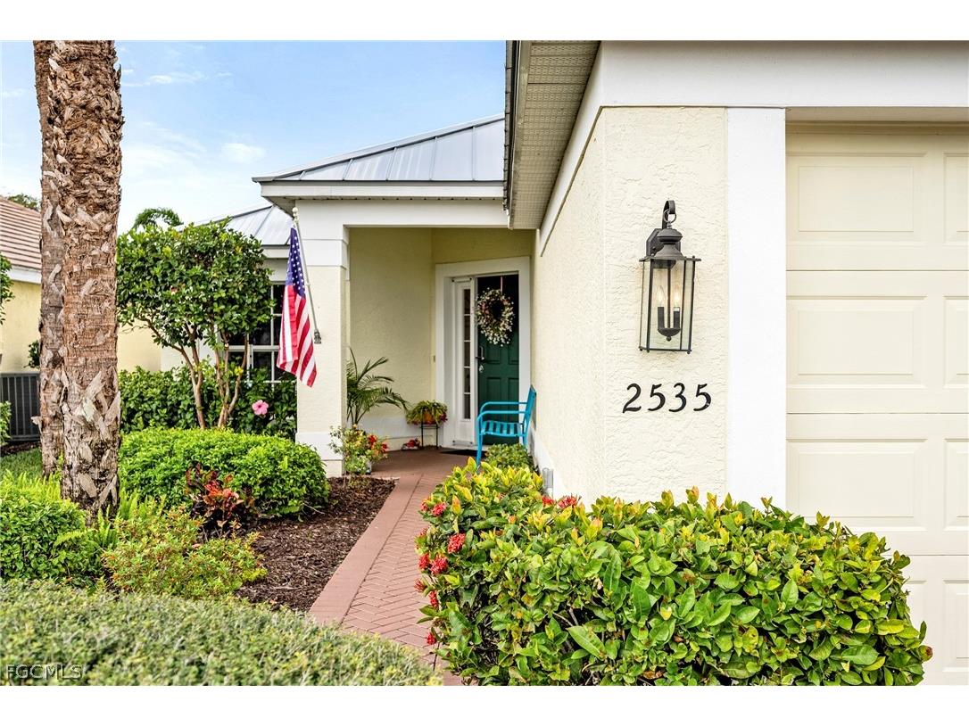 2535 Woodbourne Place Cape Coral FL 33991 2026011306 image1