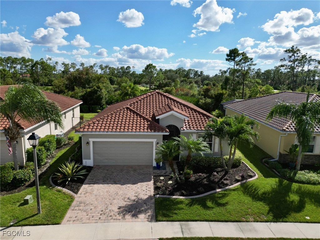 2536 Laurentina Lane Cape Coral FL 33909 2025015674 image1