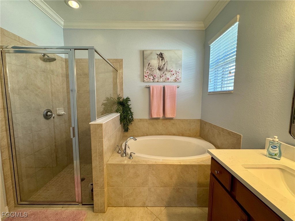 2536 Laurentina Lane Cape Coral FL 33909 2025015674 image10