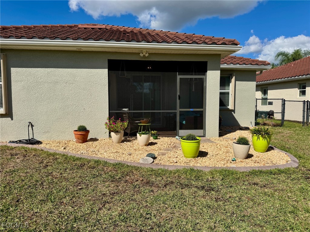 2536 Laurentina Lane Cape Coral FL 33909 2025015674 image17