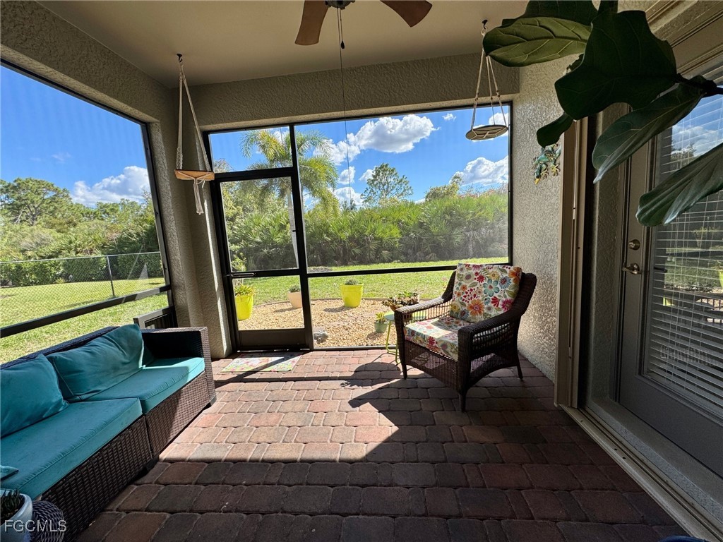 2536 Laurentina Lane Cape Coral FL 33909 2025015674 image23