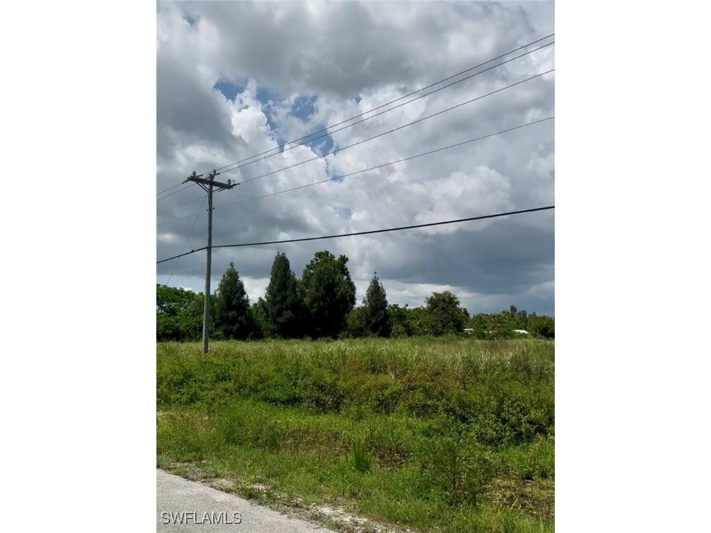 2536 N Tamiami Trail North Fort Myers FL 33903 225054520 image6